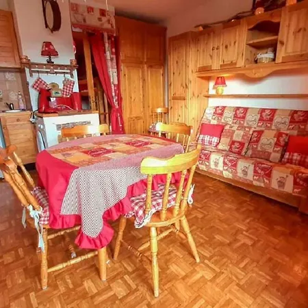 Grand Studio Plein Sud 4/6 Pers * Montclar (Alpes-de-Haute-Provence)